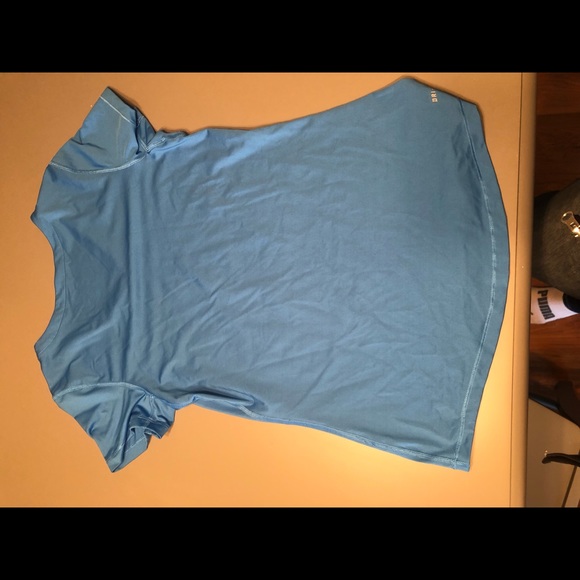 Women’s Nike dri fit. Great condition. - Picture 2 of 3
